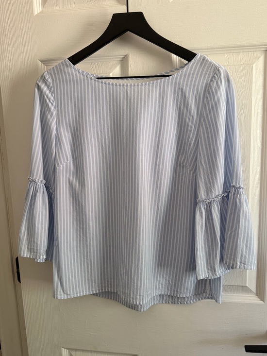 Vineyard Vines Tops - Vineyard Vines Light Blue & White Striped Bell-Sleeve Blouse